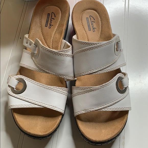 clarks willow gold sandals